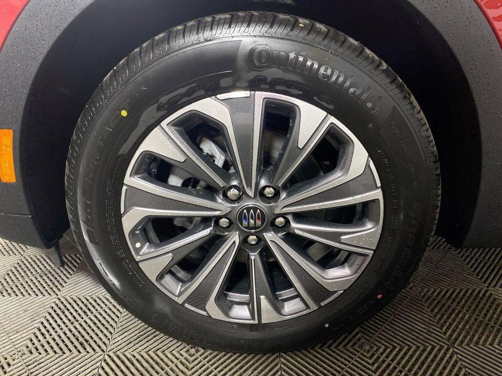 new 2025 Buick Envision car, priced at $38,609