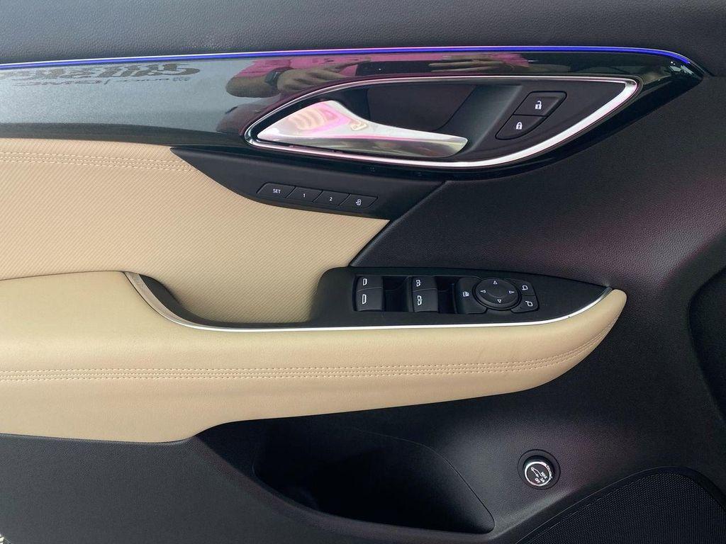 new 2025 Buick Envision car, priced at $38,609