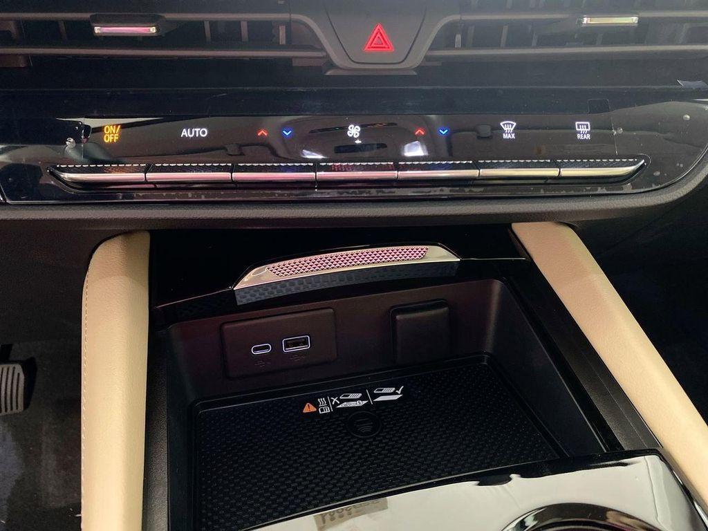 new 2025 Buick Envision car, priced at $38,609