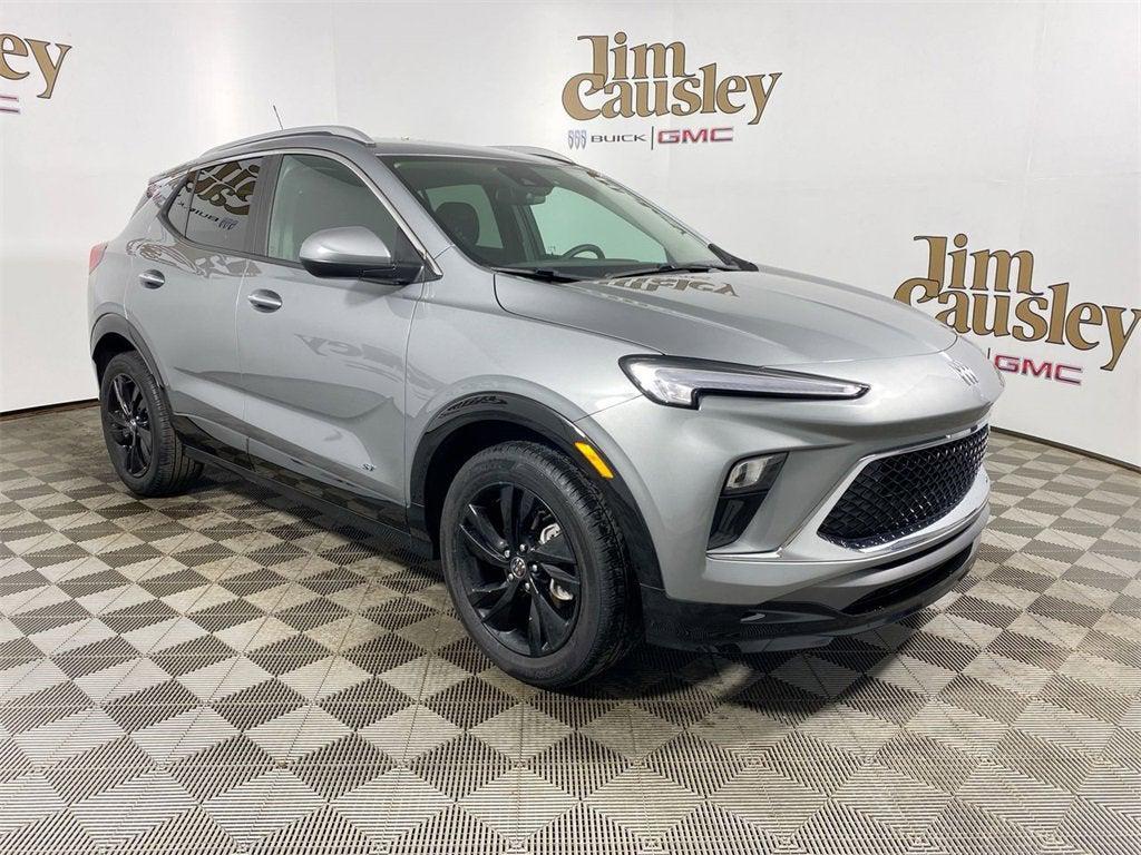 used 2025 Buick Encore GX car, priced at $23,895