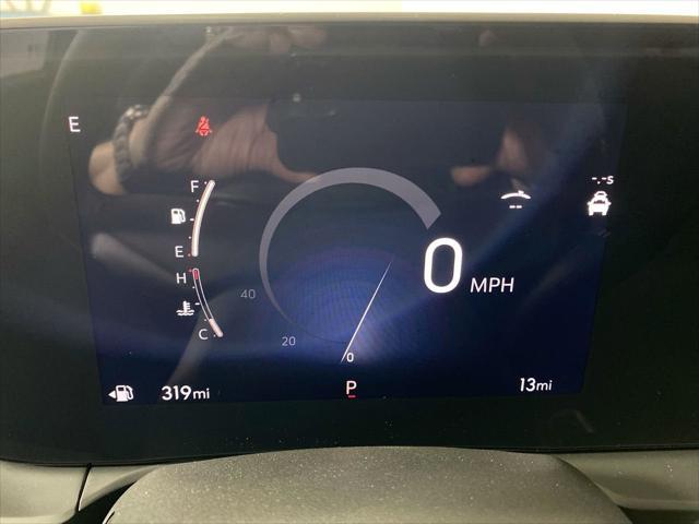 new 2025 Buick Envista car, priced at $25,150