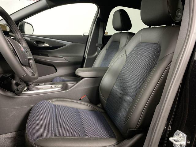 new 2025 Buick Envista car, priced at $25,150