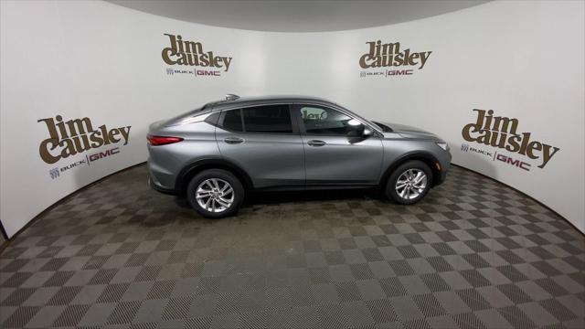 new 2025 Buick Envista car, priced at $25,150