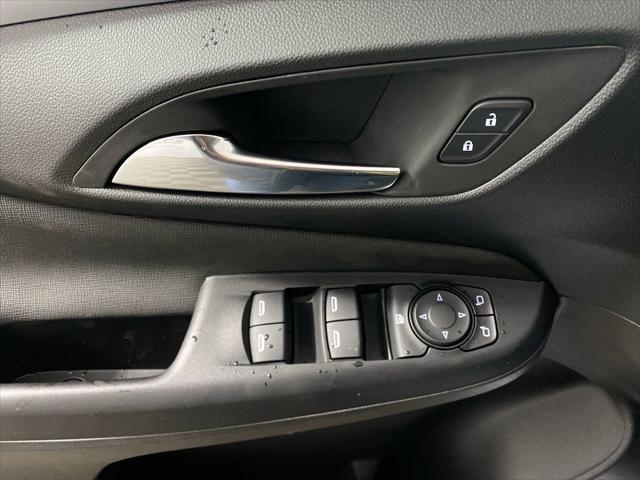 new 2025 Buick Envista car, priced at $24,923