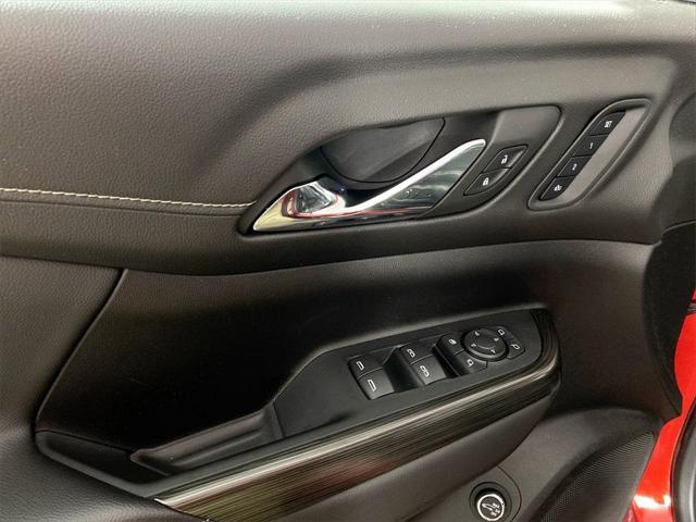 used 2023 GMC Acadia car, priced at $30,895