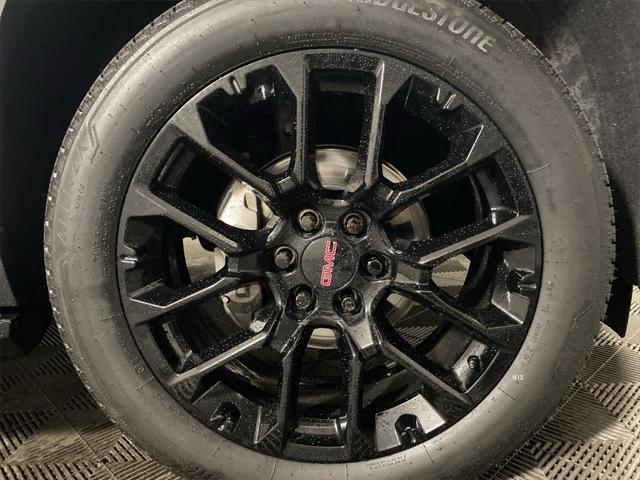 used 2022 GMC Yukon car
