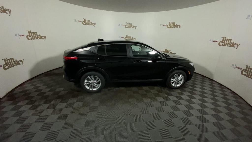 new 2025 Buick Envista car, priced at $25,670