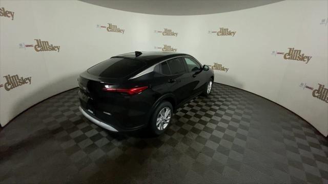 new 2025 Buick Envista car, priced at $25,670