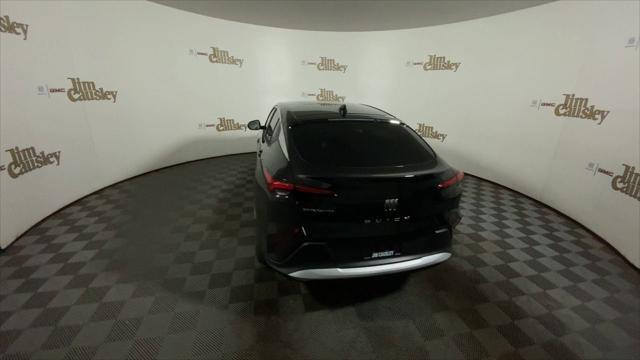 new 2025 Buick Envista car, priced at $25,670