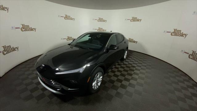 new 2025 Buick Envista car, priced at $25,670