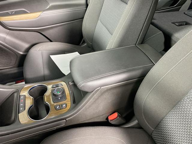 used 2022 GMC Acadia car, priced at $27,895