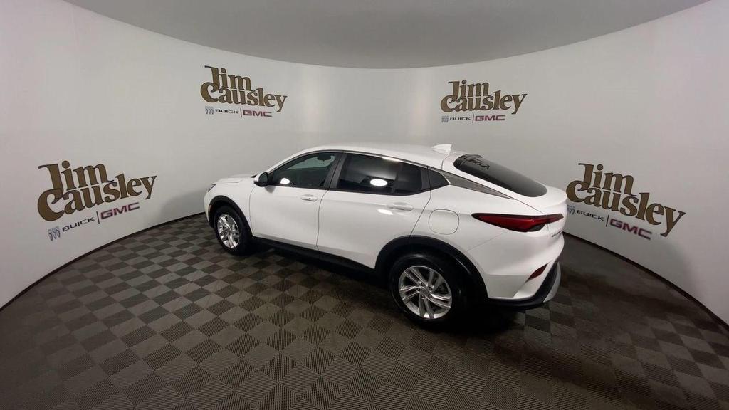 new 2025 Buick Envista car, priced at $24,717