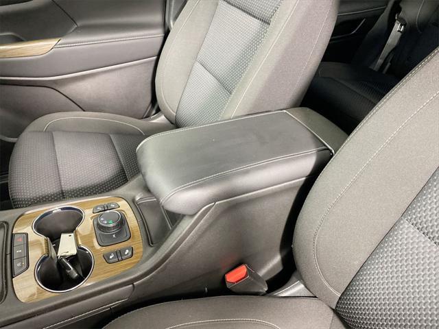 used 2023 GMC Acadia car, priced at $31,895