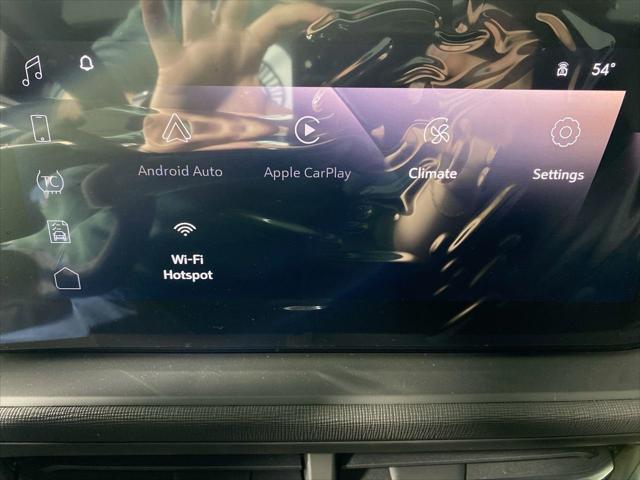 new 2025 Buick Envista car, priced at $25,670