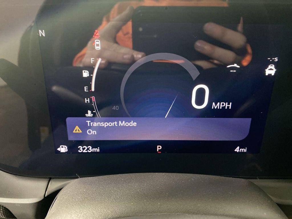 new 2025 Buick Envista car, priced at $25,670