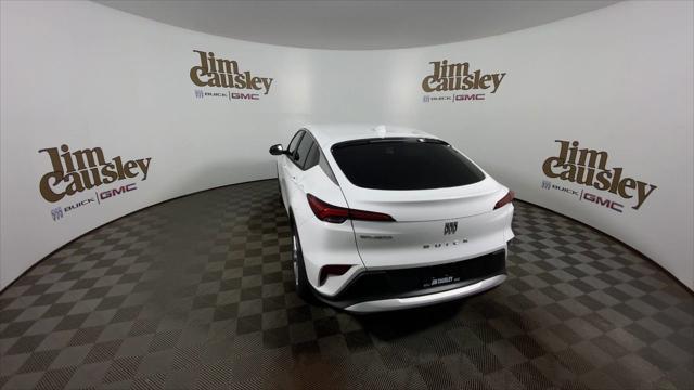 new 2025 Buick Envista car, priced at $25,237