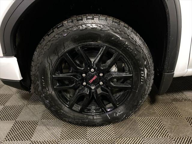 new 2025 GMC Sierra 1500 car, priced at $48,628