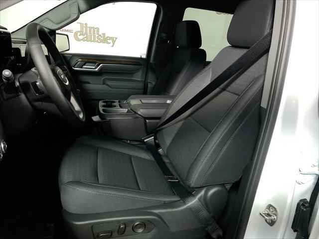 new 2025 GMC Sierra 1500 car, priced at $48,628