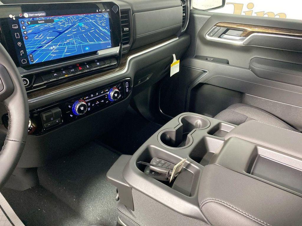 new 2026 GMC Sierra 1500 car, priced at $47,423