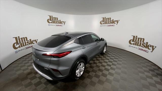 new 2025 Buick Envista car, priced at $24,923