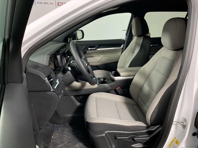 new 2025 GMC Terrain car, priced at $31,002