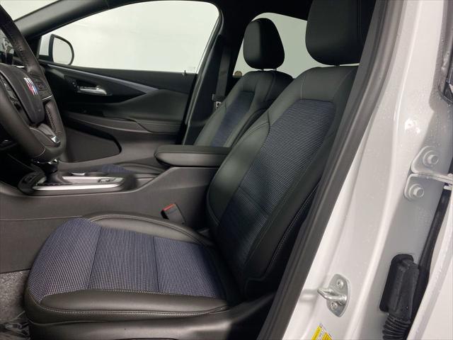 new 2025 Buick Envista car, priced at $24,490