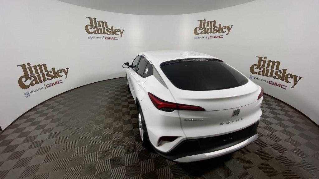 new 2025 Buick Envista car, priced at $24,490