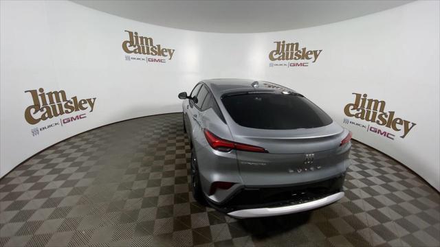 new 2025 Buick Envista car, priced at $27,958