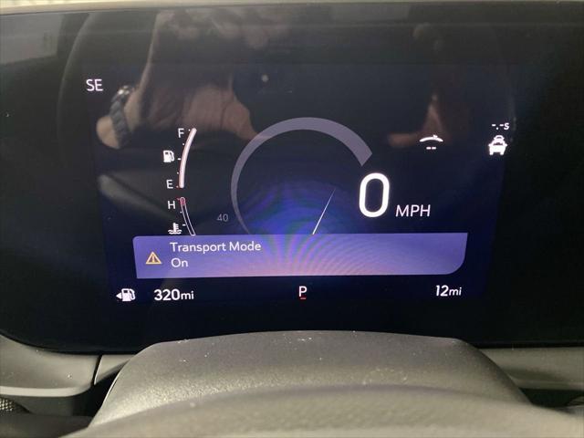 new 2025 Buick Envista car, priced at $25,670