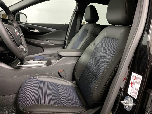 new 2025 Buick Envista car, priced at $25,670