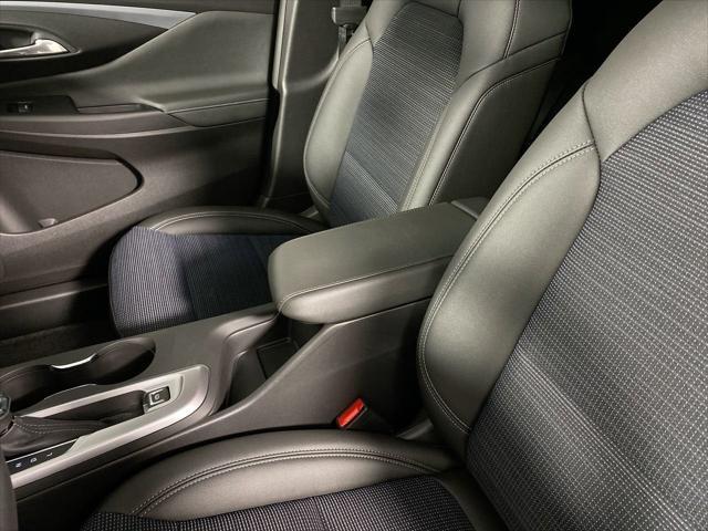 new 2025 Buick Envista car, priced at $24,923