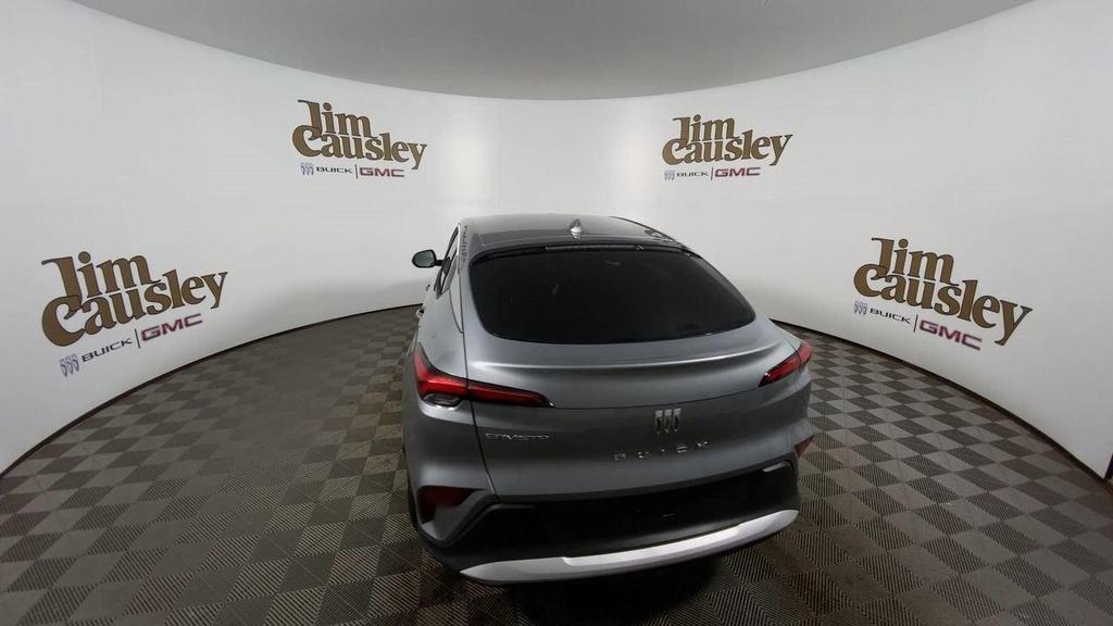 new 2025 Buick Envista car, priced at $24,923