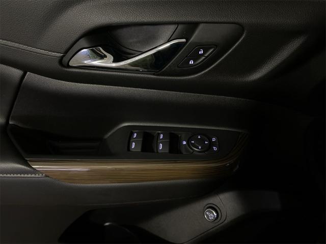 used 2023 GMC Acadia car, priced at $31,895