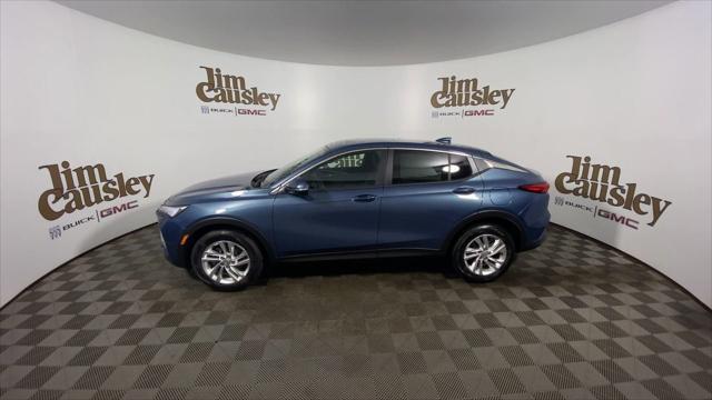 new 2025 Buick Envista car, priced at $24,923