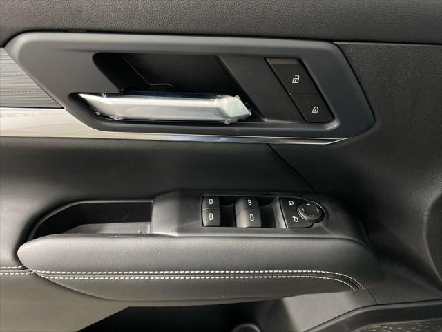 new 2025 GMC Terrain car, priced at $31,435