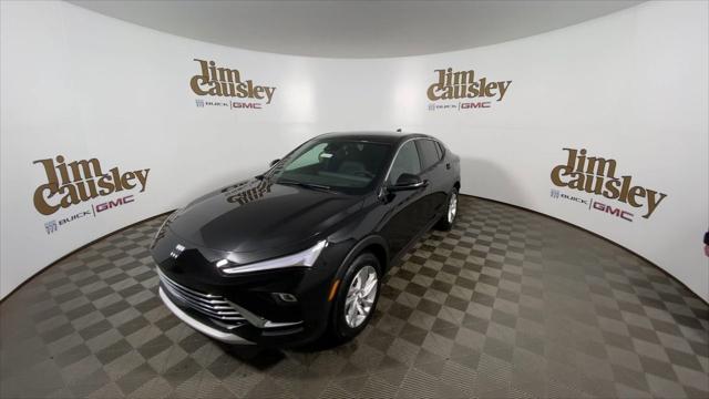 new 2025 Buick Envista car, priced at $25,670