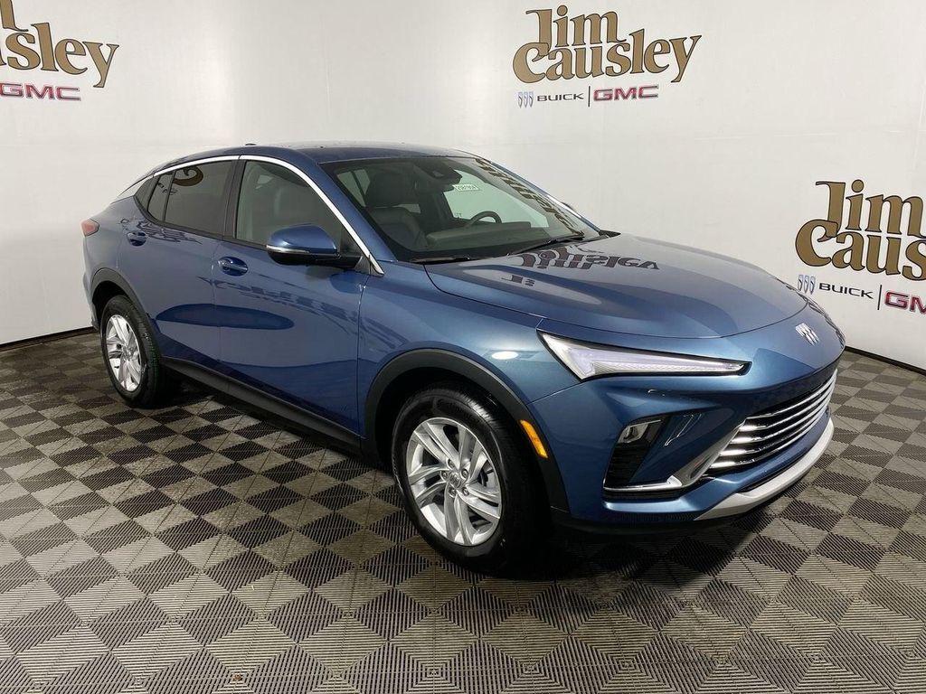 new 2025 Buick Envista car, priced at $25,962