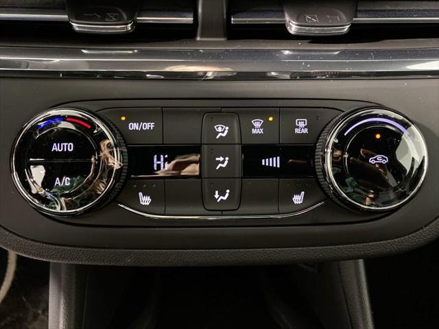 new 2025 Buick Envista car, priced at $25,670
