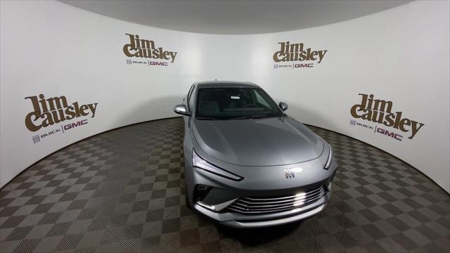 new 2025 Buick Envista car, priced at $25,670