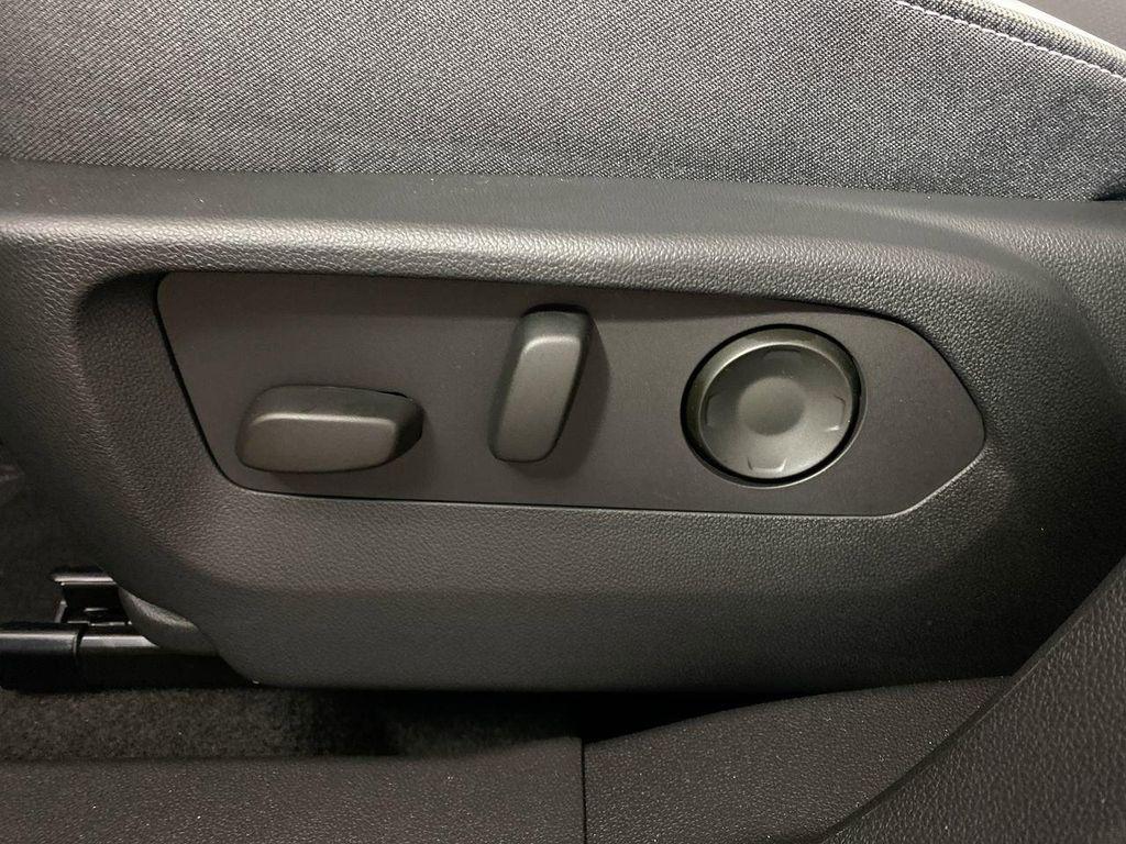 new 2025 Buick Envision car, priced at $42,205