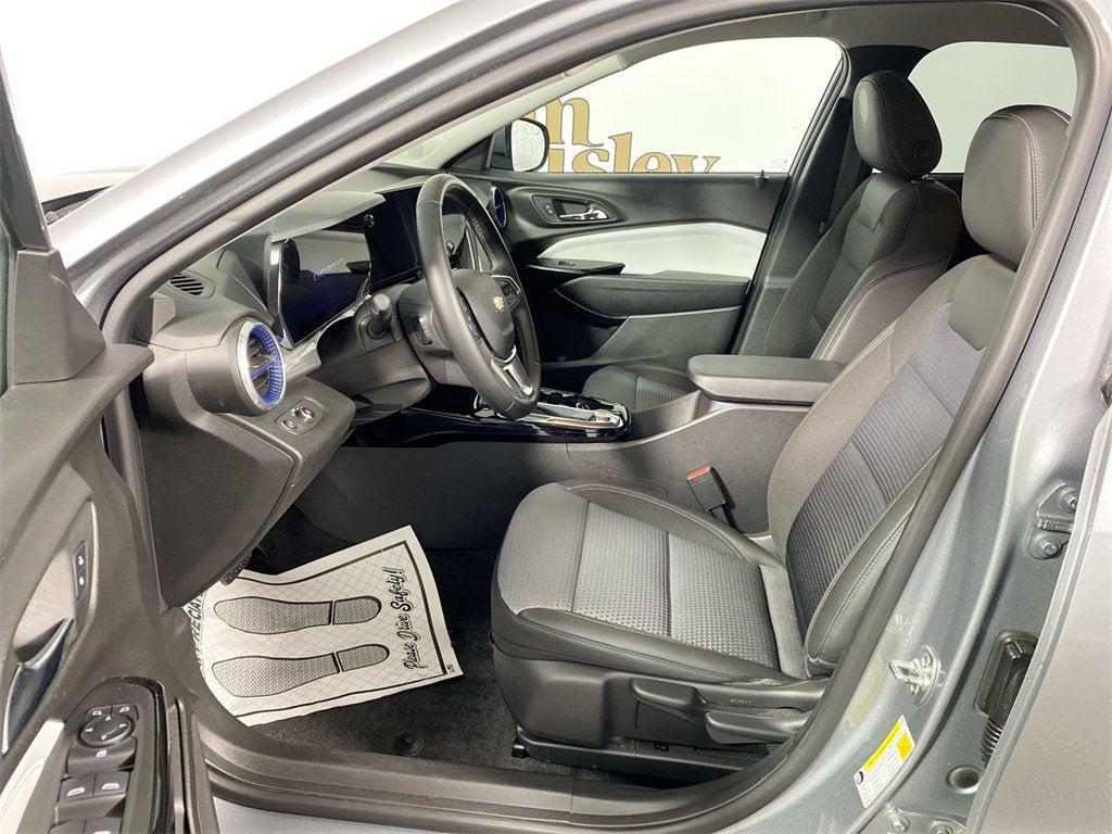 used 2024 Chevrolet Trax car, priced at $21,895
