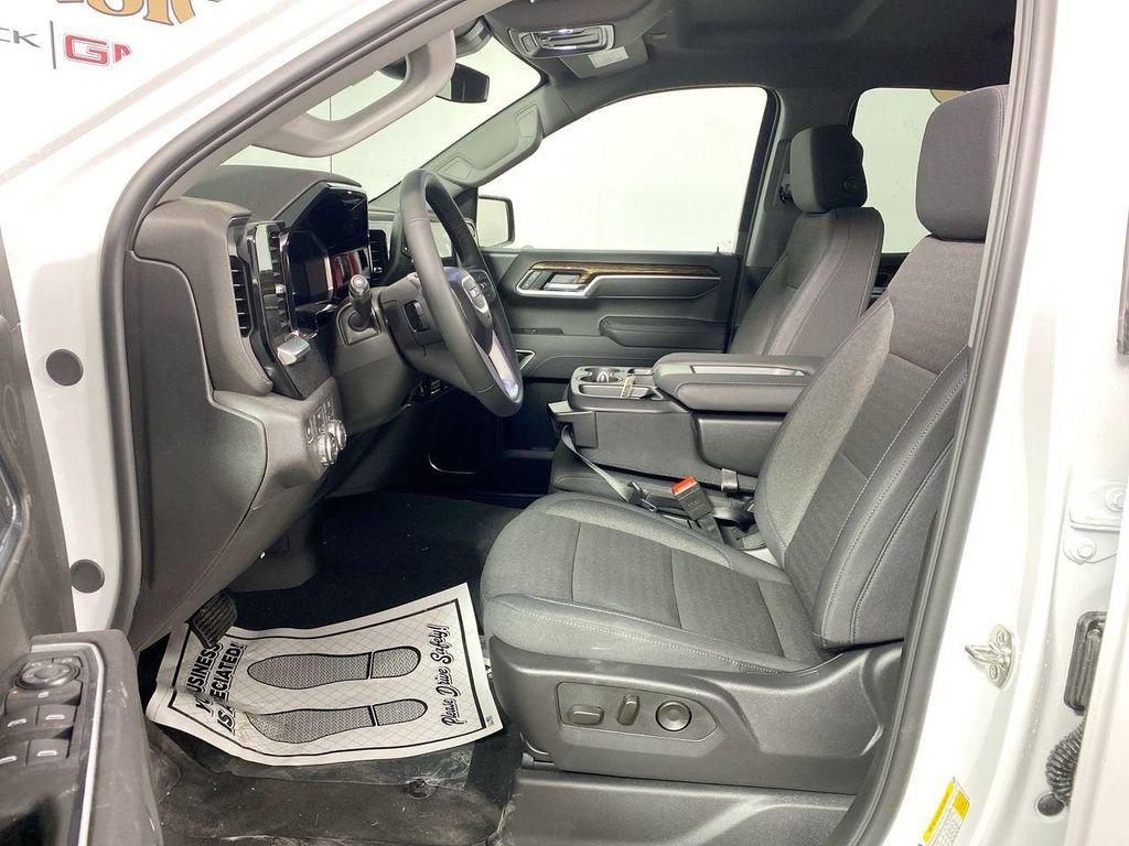 new 2026 GMC Sierra 1500 car, priced at $46,991
