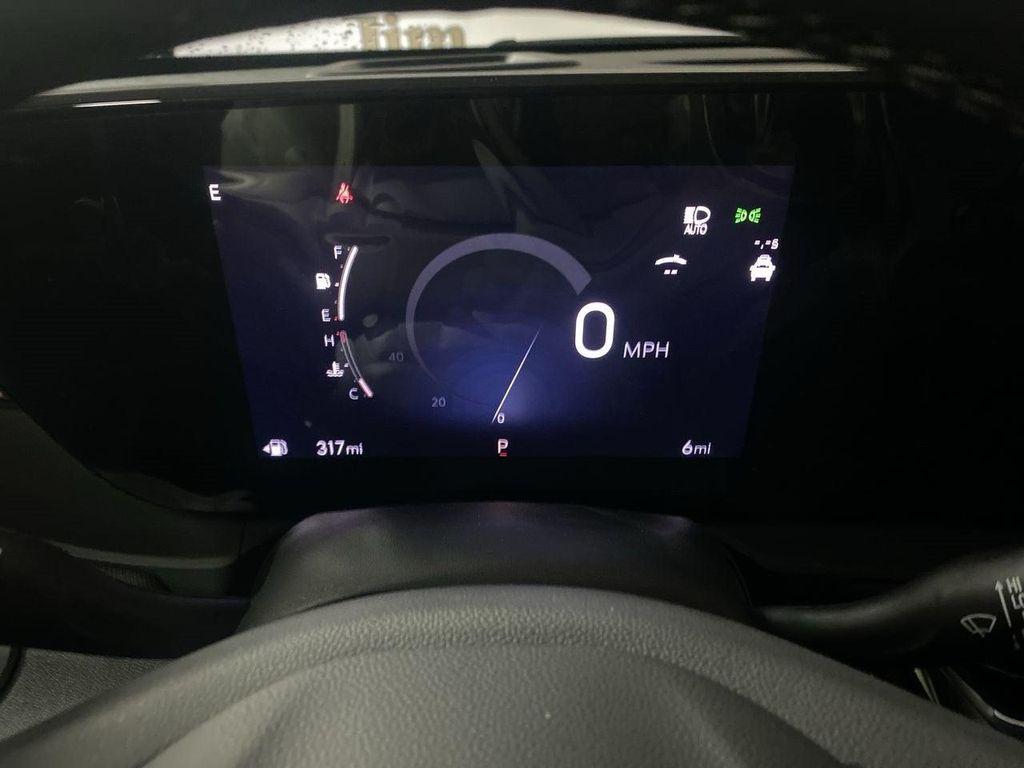 new 2025 Buick Envista car, priced at $25,150