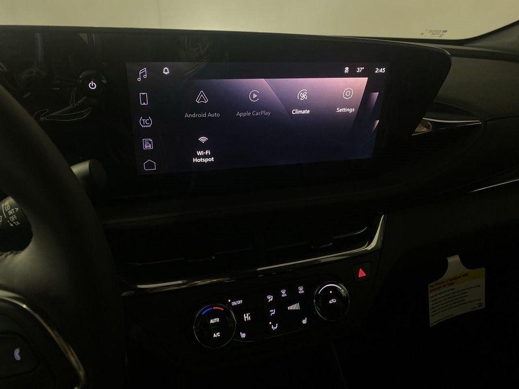 new 2025 Buick Envista car, priced at $25,150
