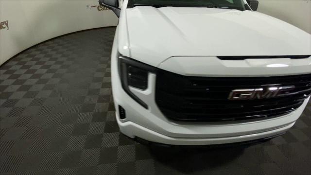 new 2025 GMC Sierra 1500 car, priced at $48,255