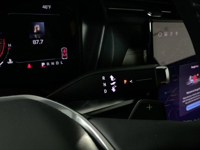new 2025 GMC Terrain car, priced at $31,566