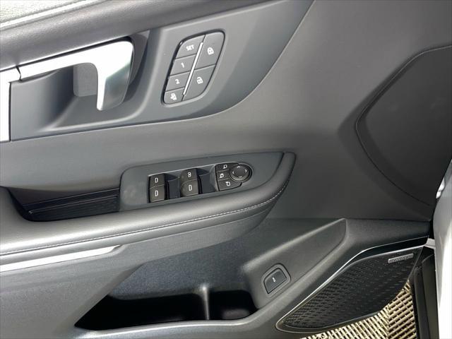 new 2025 Buick Enclave car, priced at $44,188