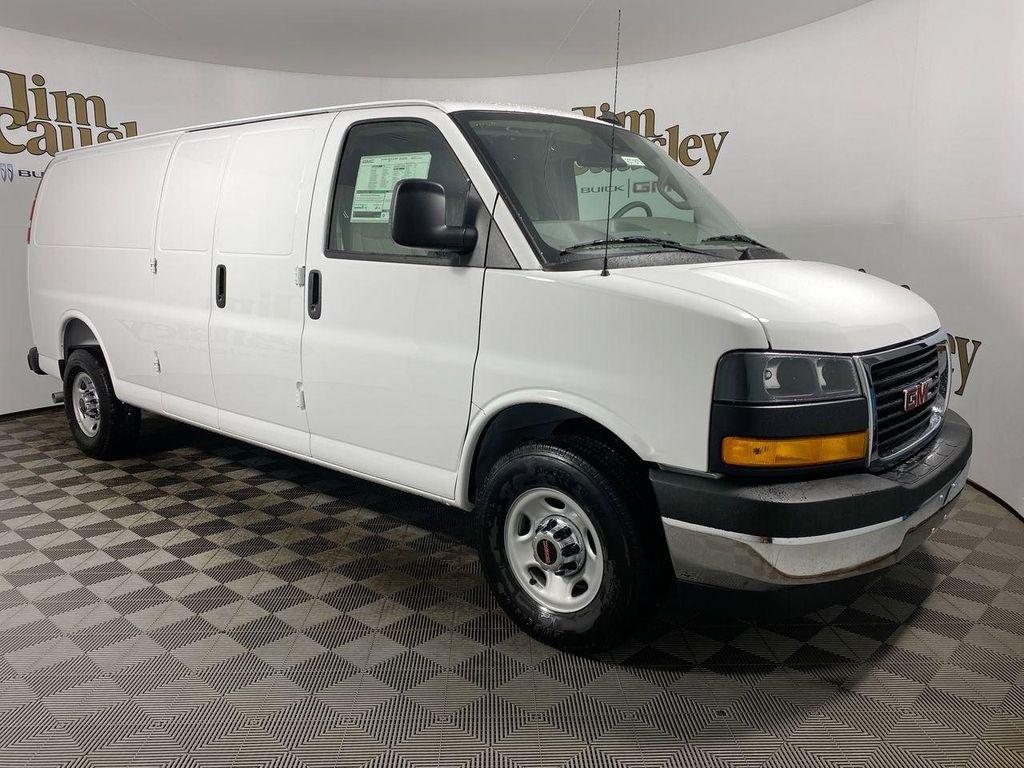new 2025 GMC Savana 2500 car, priced at $48,664