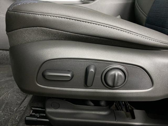 new 2025 Buick Envista car, priced at $24,923