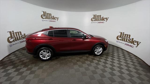new 2025 Buick Envista car, priced at $24,923